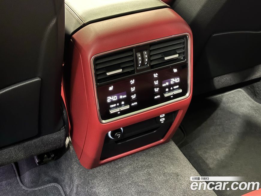 Porsche Cayenne 2023