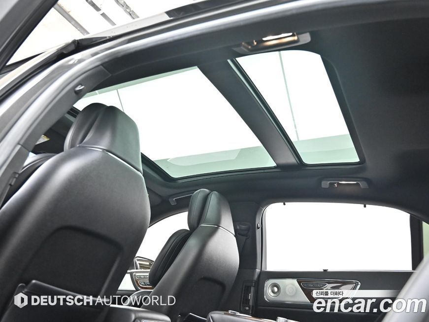 Lincoln Continental 2017