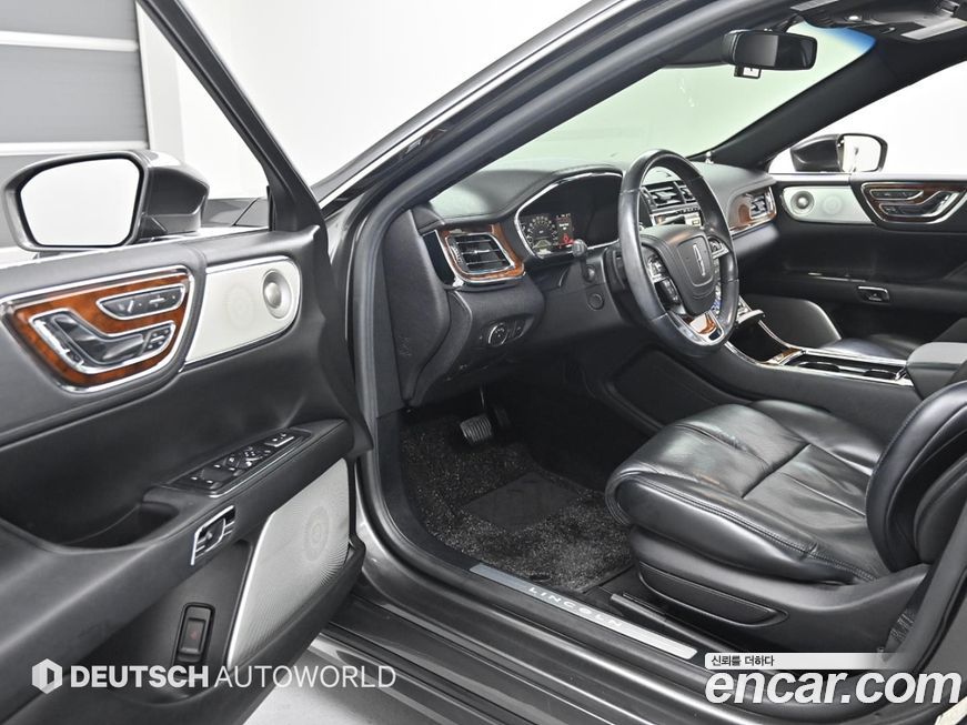 Lincoln Continental 2017