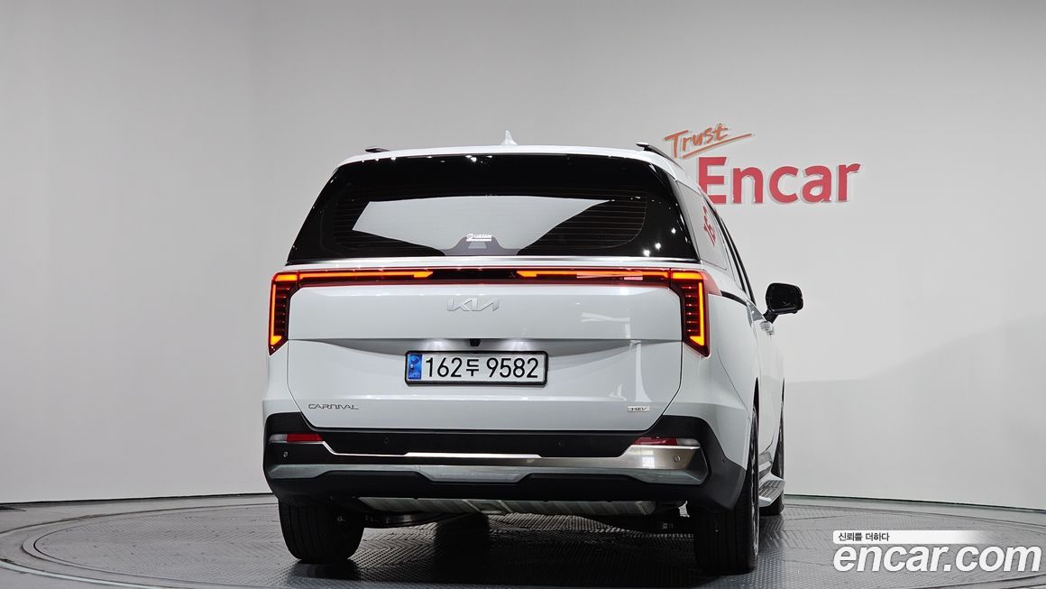 Kia Canival 2025