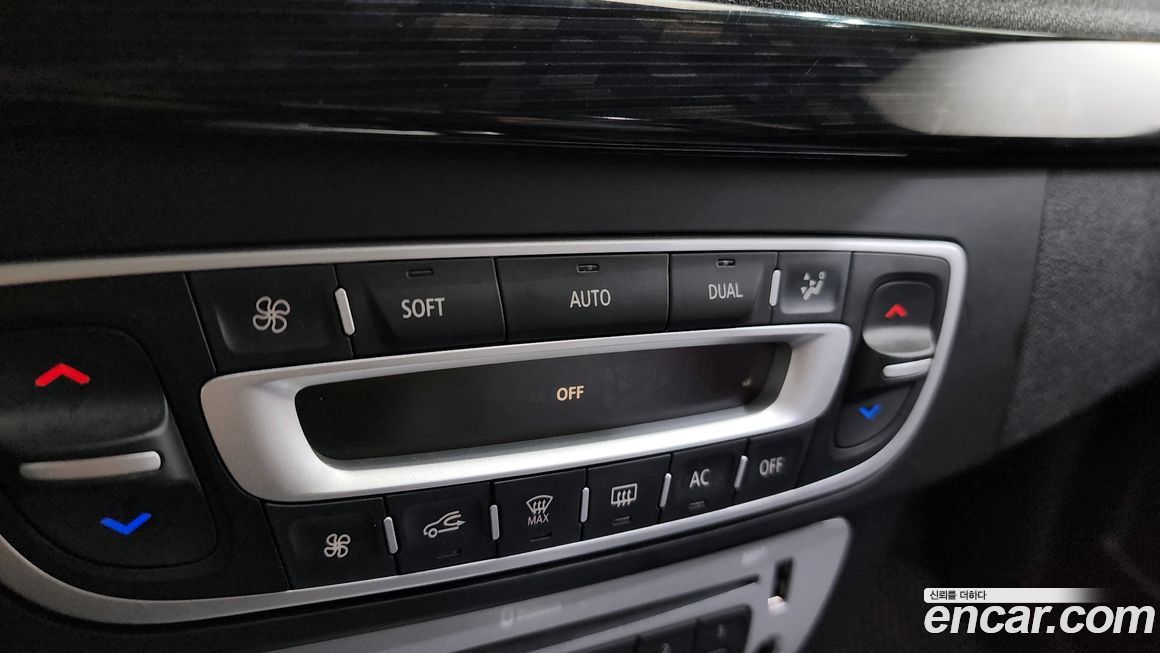 Renault-KoreaSamsung SM3 2015