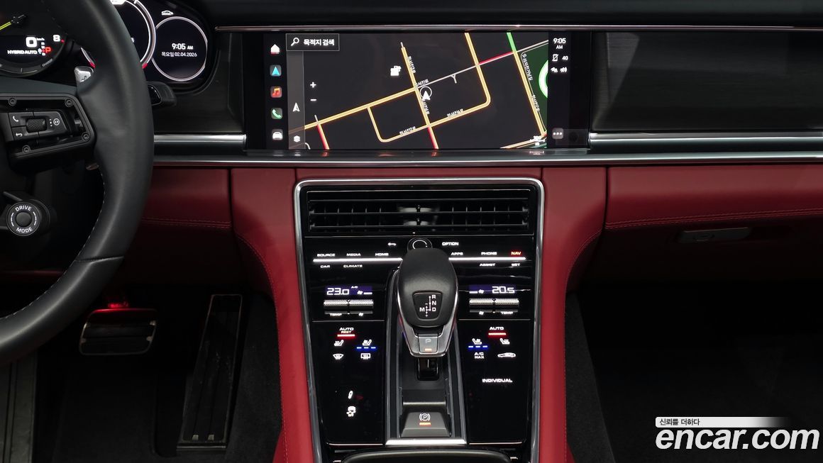 Porsche Panamera 2023