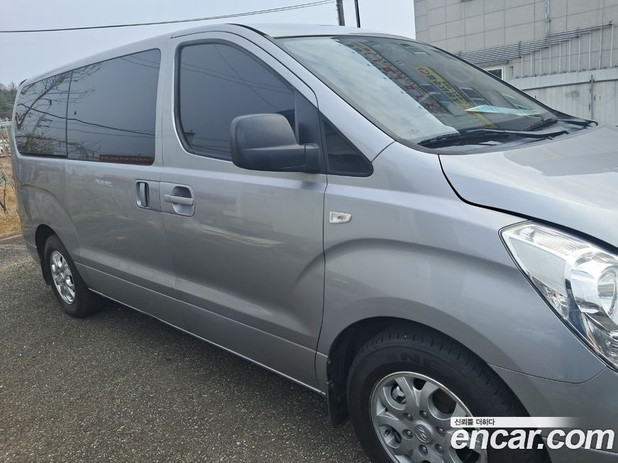 Hyundai Starex 2015