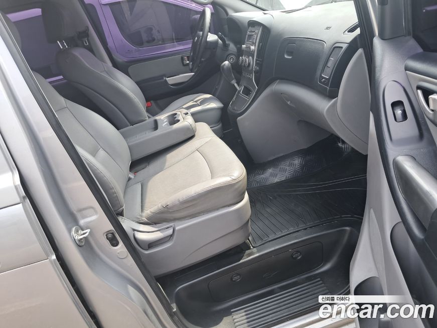 Hyundai Starex 2015