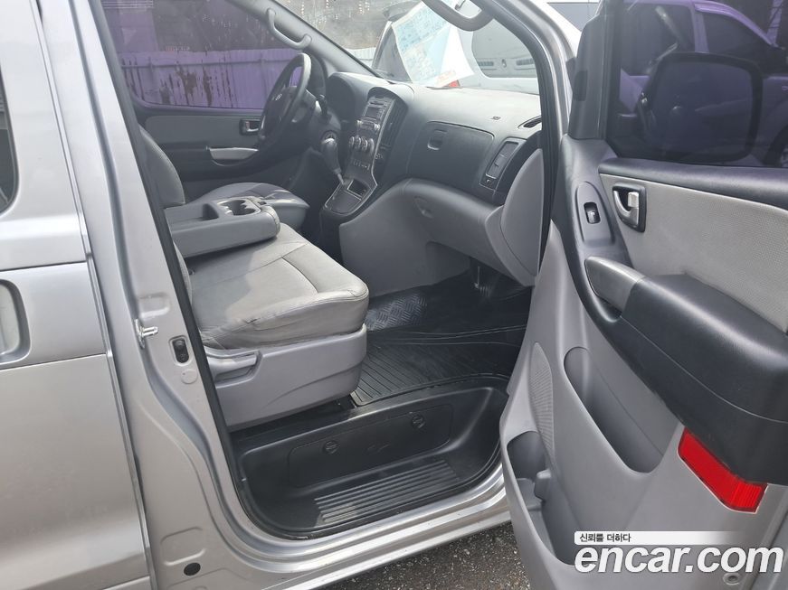 Hyundai Starex 2015