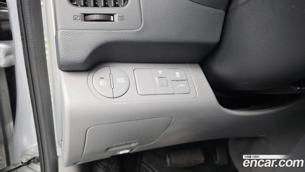Hyundai Starex 2018