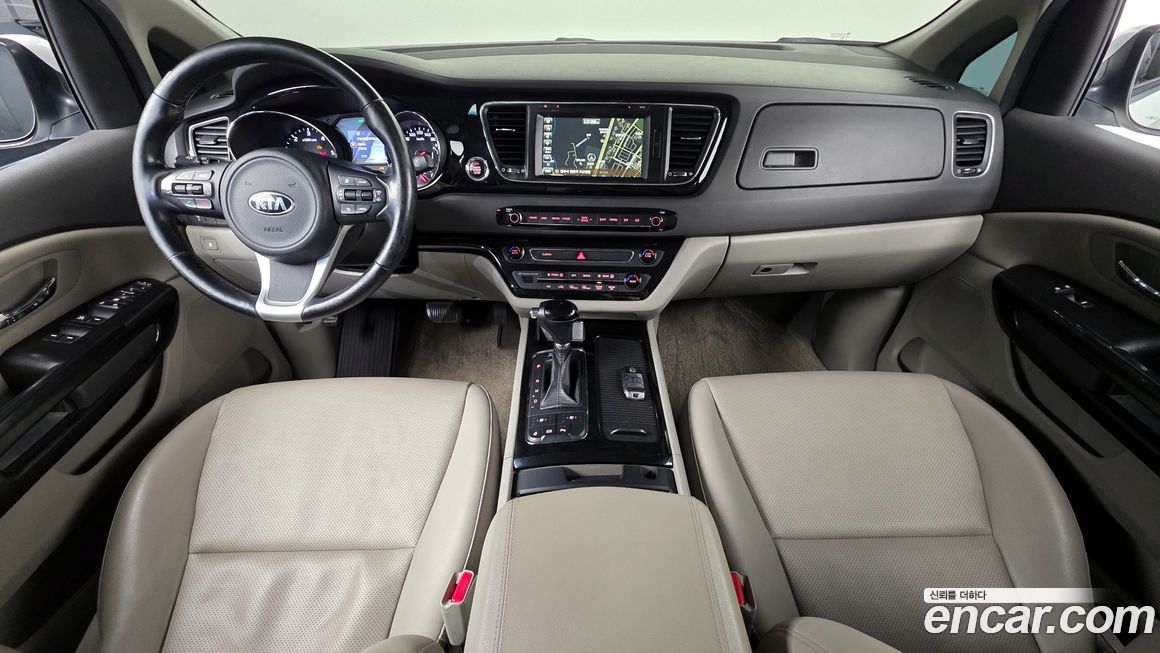 Kia Canival 2016