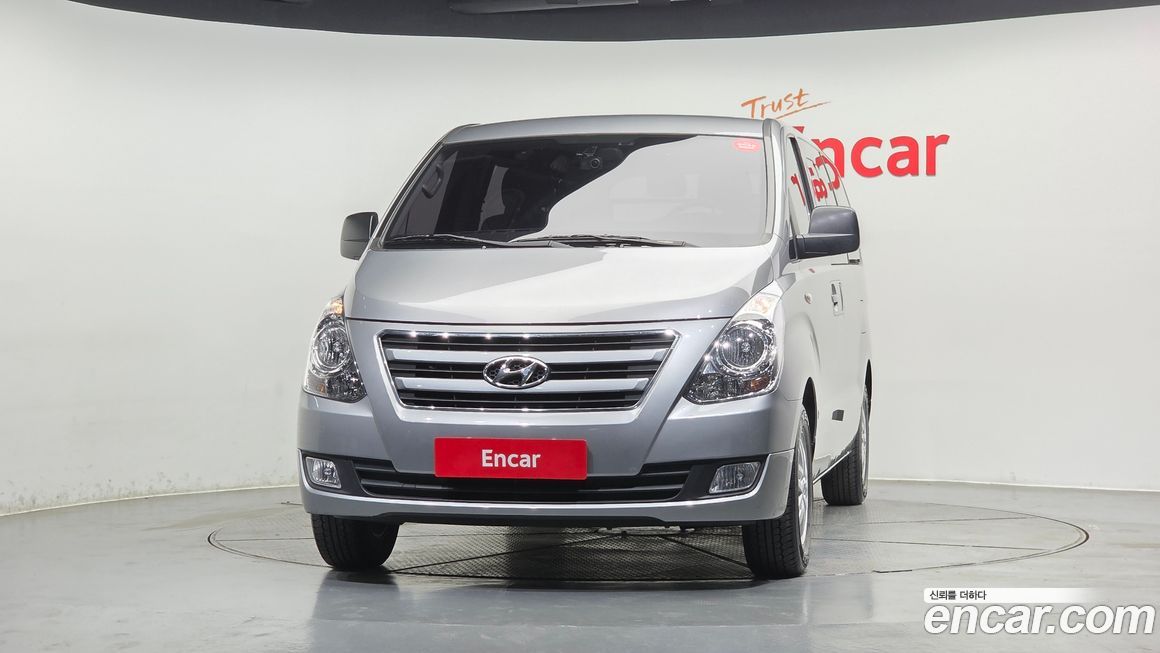 Hyundai Starex 2018