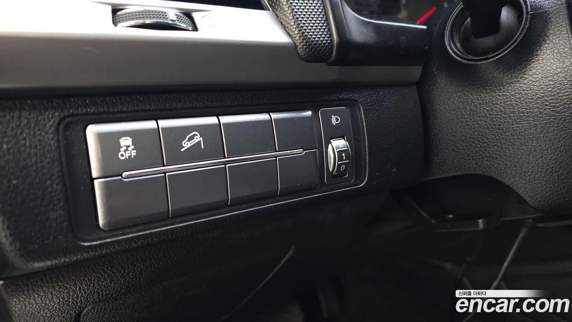 KG_Mobility_Ssangyong Rexton 2019