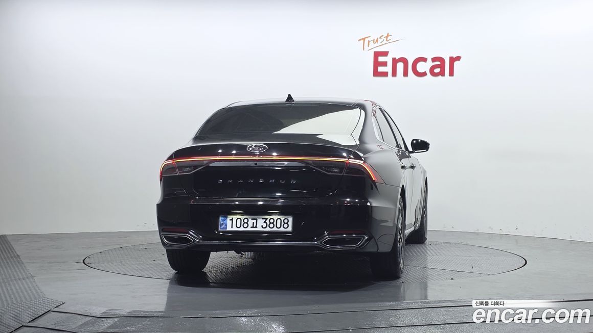 Hyundai Grandeur 2021