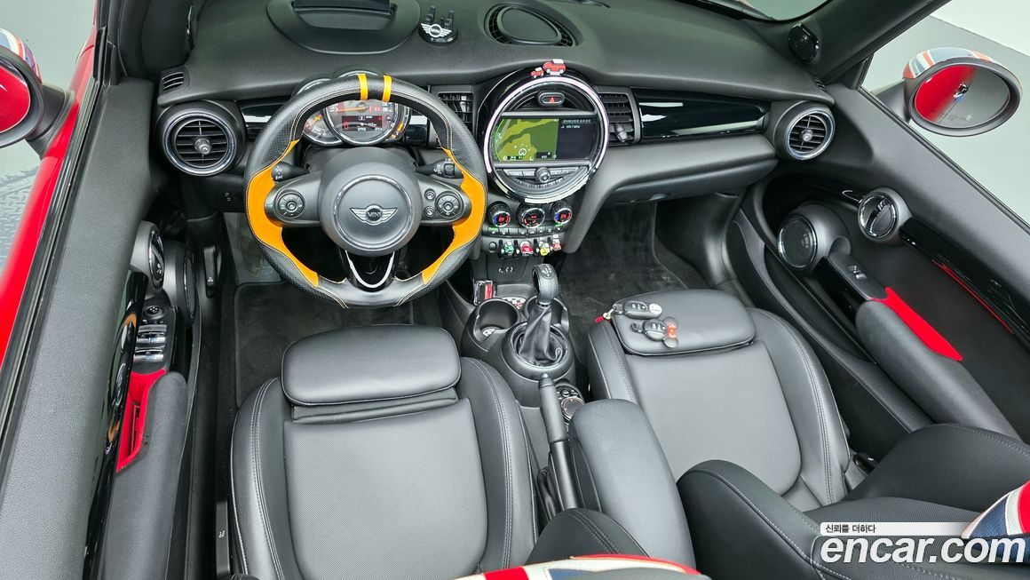 Mini Cooper Convertible 2018