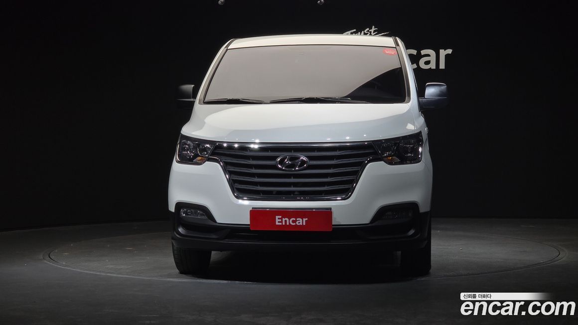 Hyundai Starex 2019
