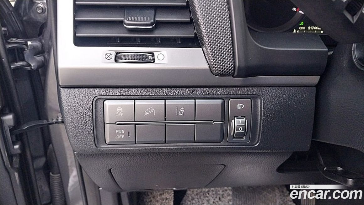 KG_Mobility_Ssangyong Rexton 2019