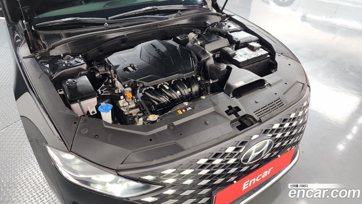 Hyundai Grandeur 2022