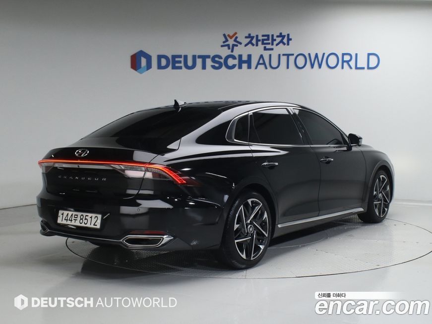 Hyundai Grandeur 2021