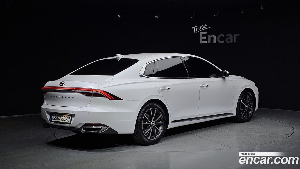 Hyundai Grandeur 2021