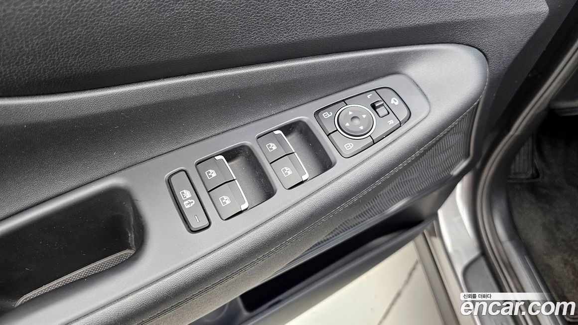 Hyundai Santafe 2022