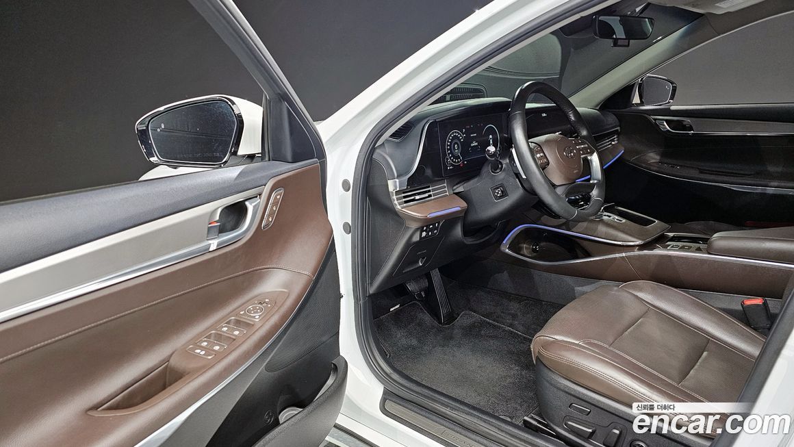 Hyundai Grandeur 2021