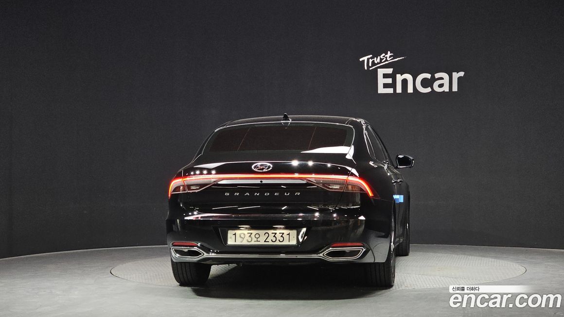 Hyundai Grandeur 2022