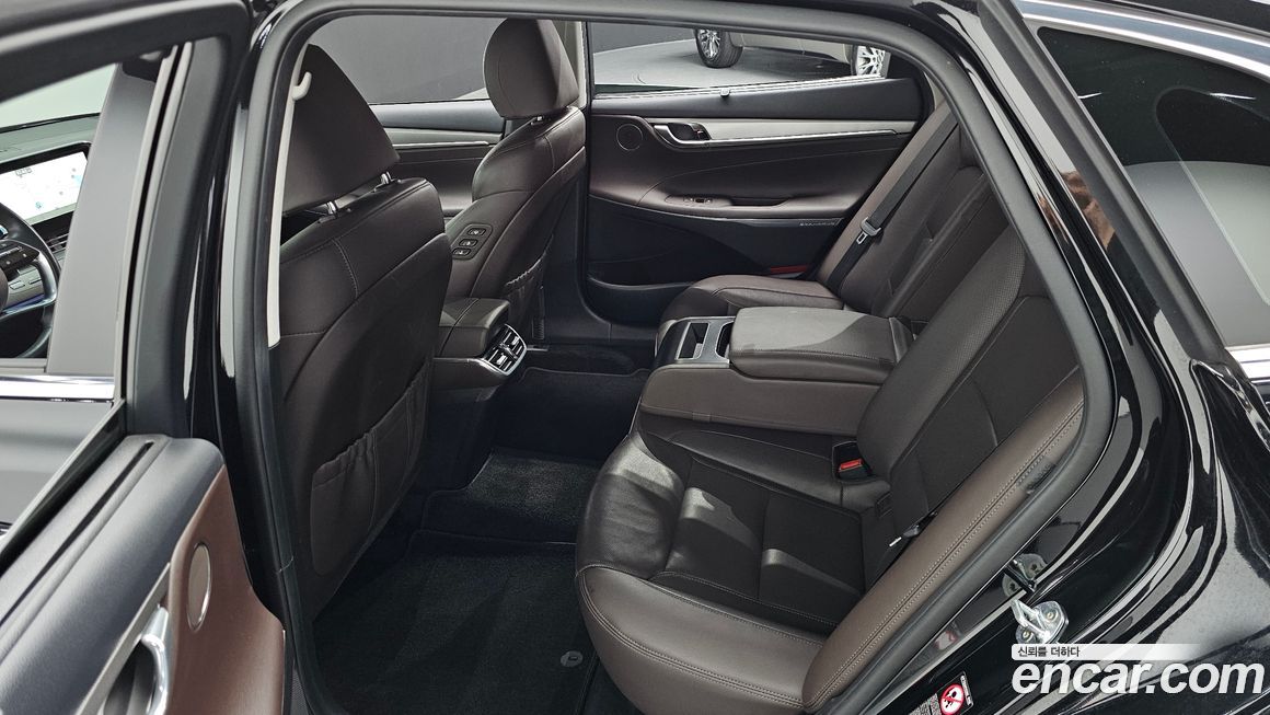 Hyundai Grandeur 2021