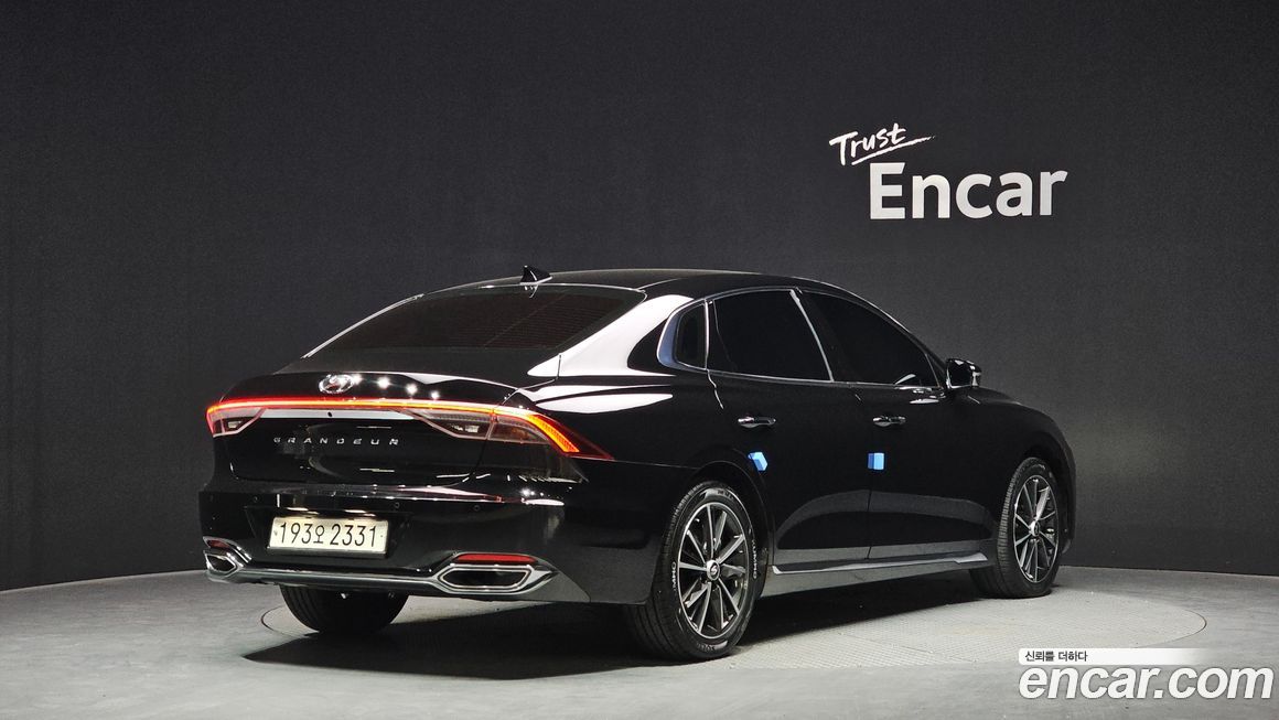 Hyundai Grandeur 2022