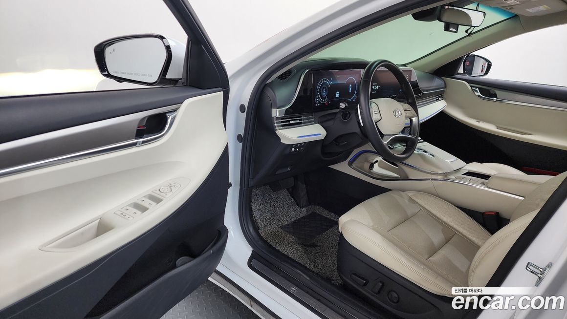 Hyundai Grandeur 2022