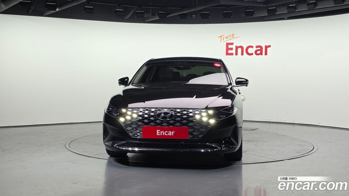 Hyundai Grandeur 2022