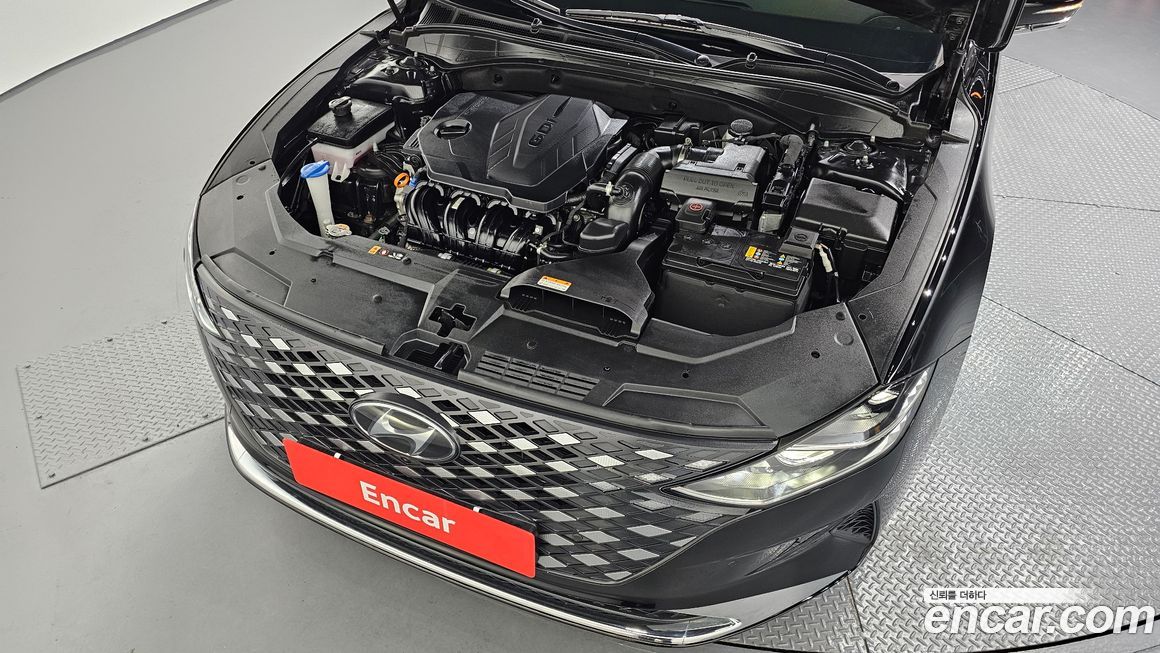Hyundai Grandeur 2022