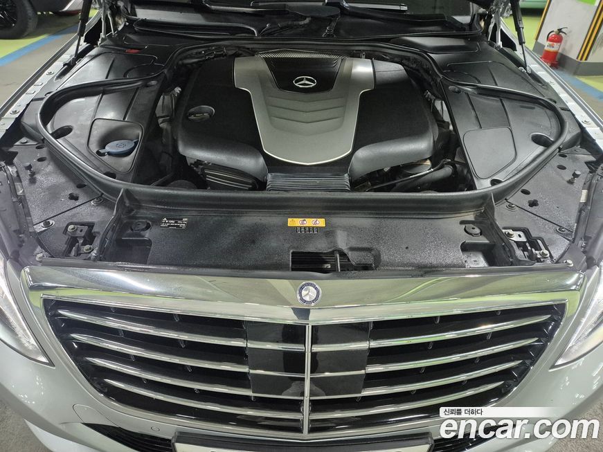 Mercedes-Benz S-Class 2015
