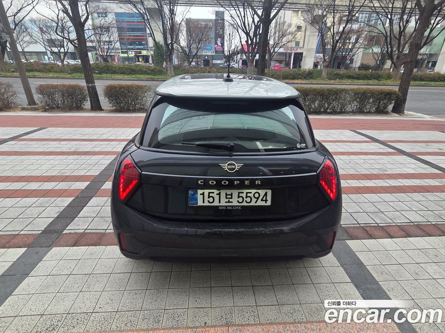Mini Cooper 2025