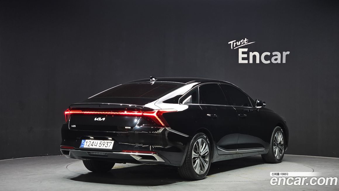 Kia K8 2023