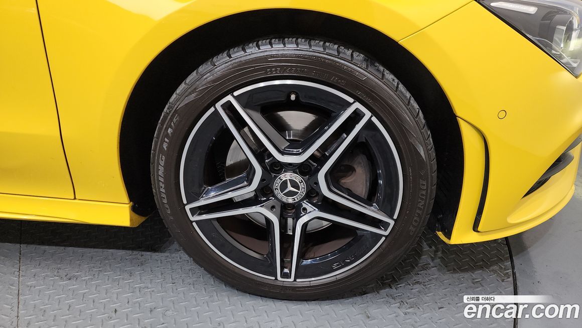 Mercedes-Benz CLA-Class 2021