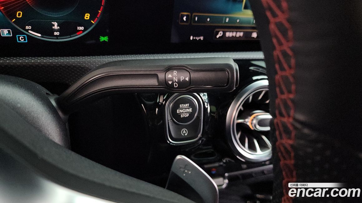 Mercedes-Benz CLA-Class 2021