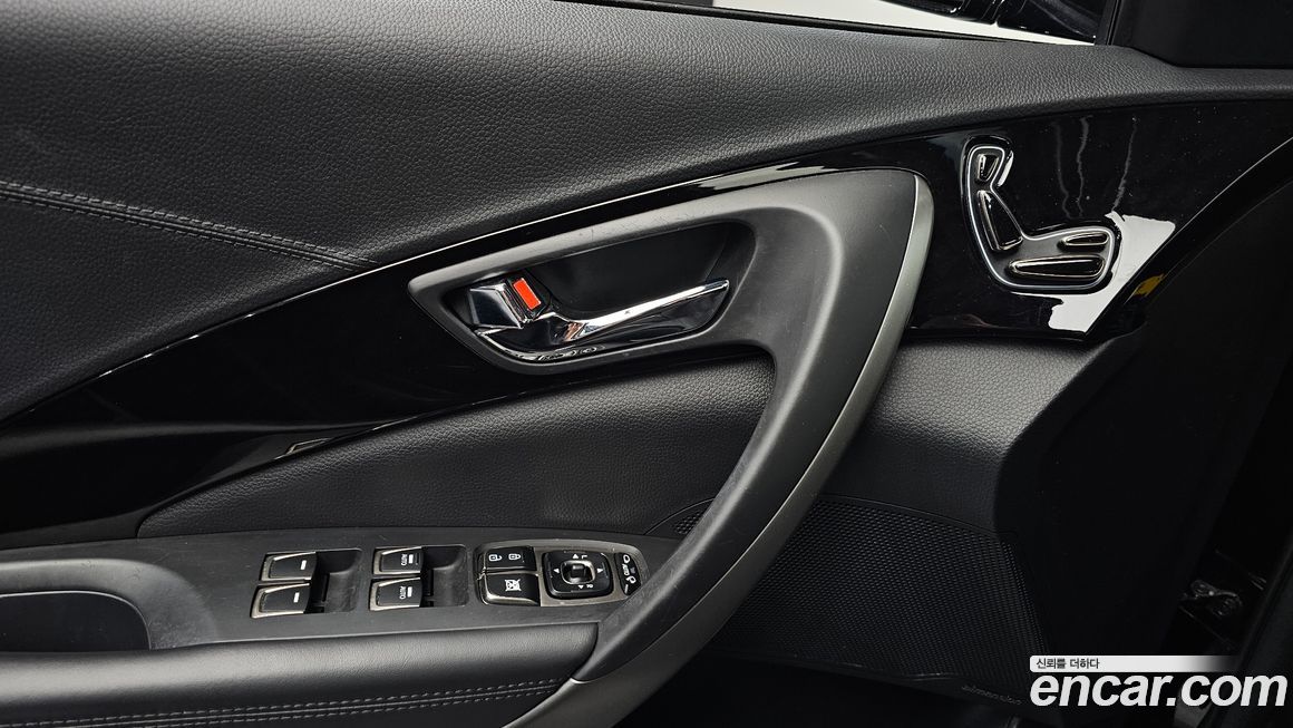 Hyundai Grandeur 2012