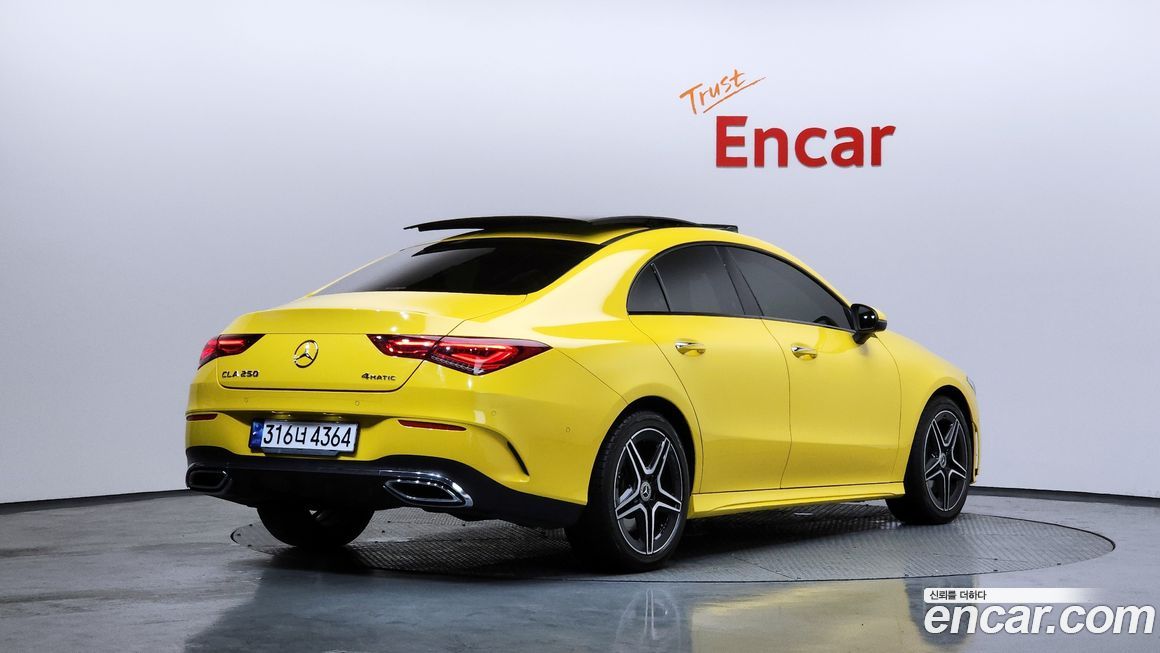 Mercedes-Benz CLA-Class 2021