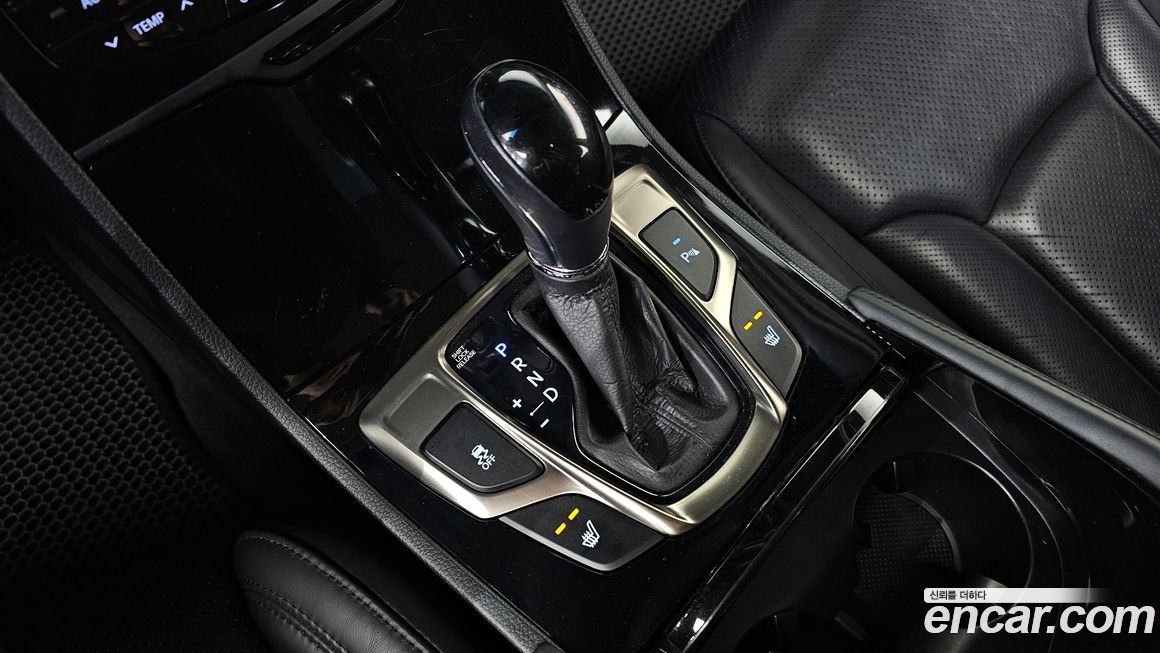 Hyundai Grandeur 2012