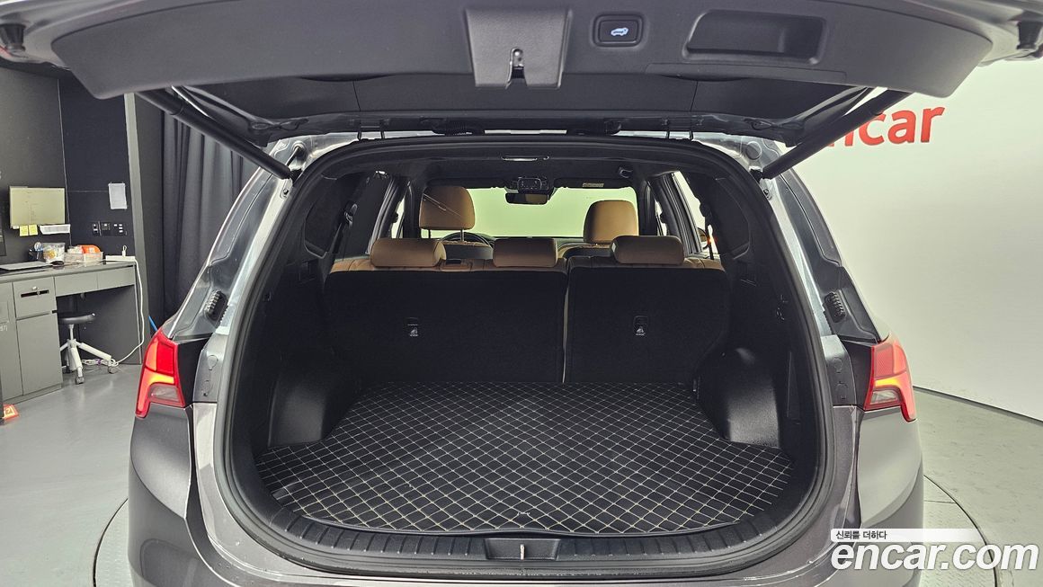 Hyundai Santafe 2023