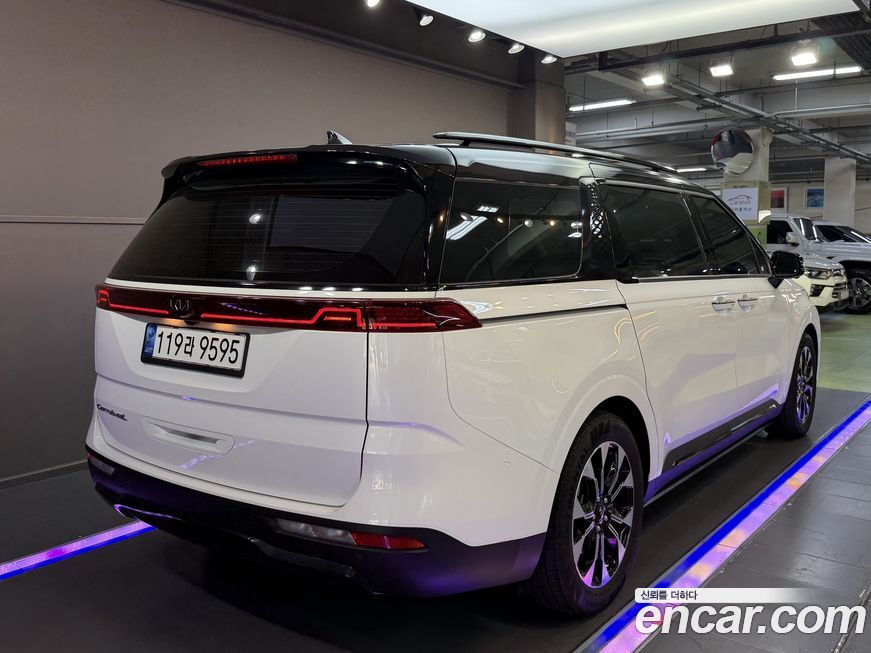Kia Canival 2021