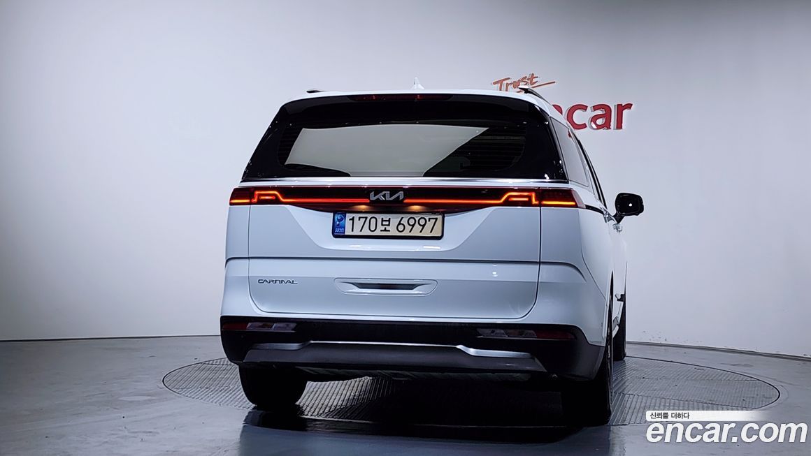 Kia Canival 2023