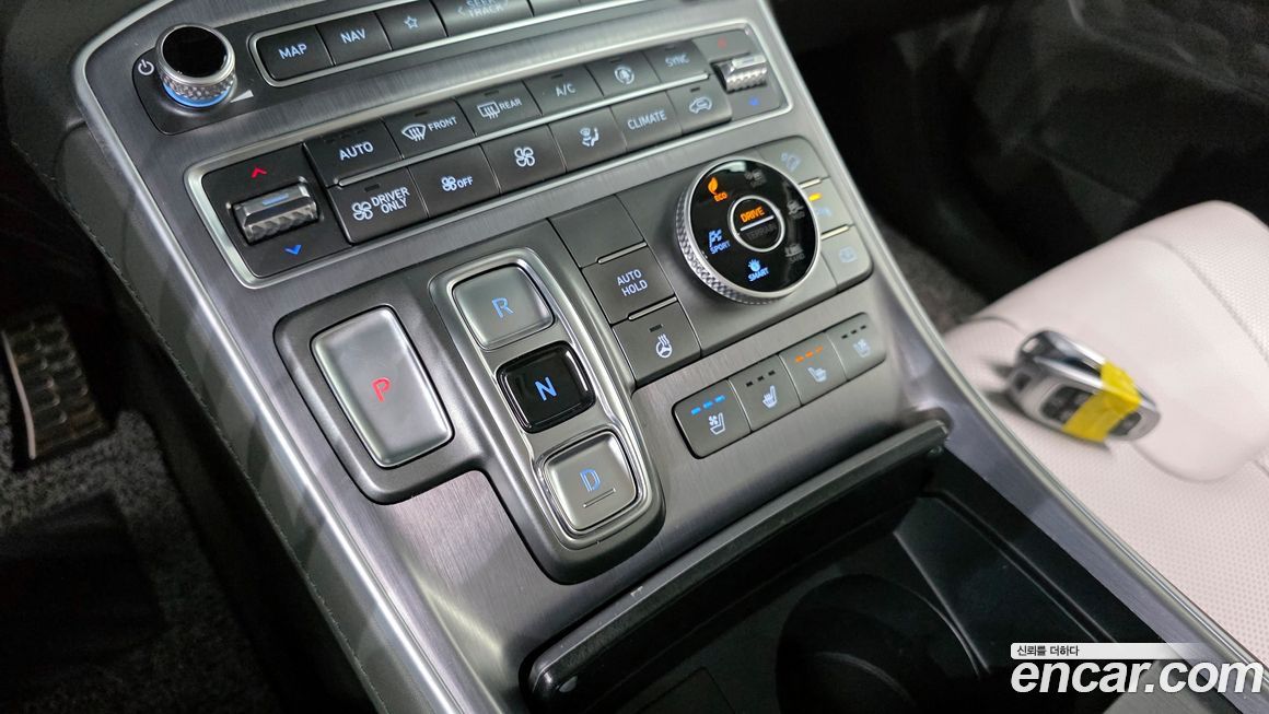 Hyundai Santafe 2022