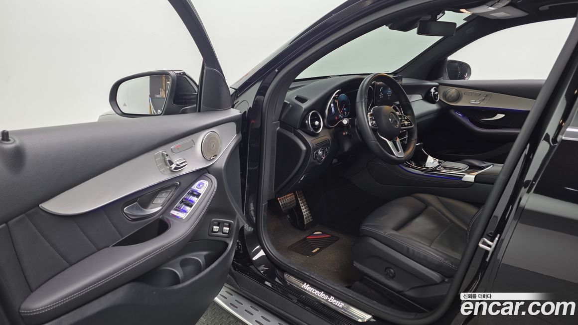 Mercedes-Benz GLC-Class 2020