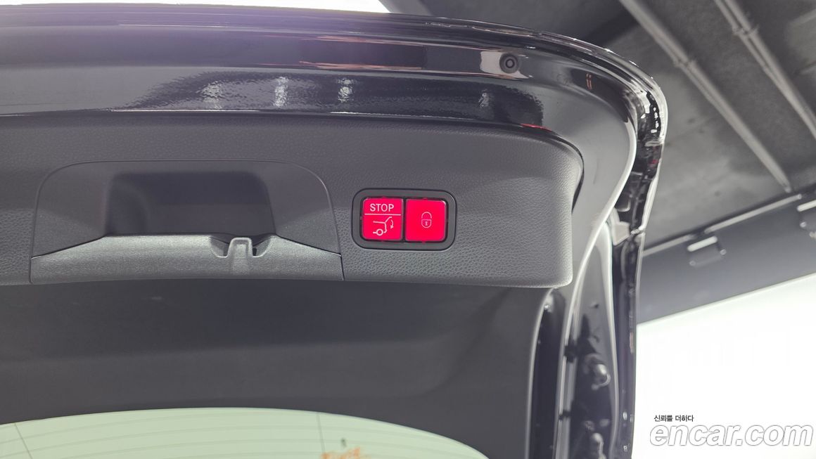 Mercedes-Benz GLC-Class 2020