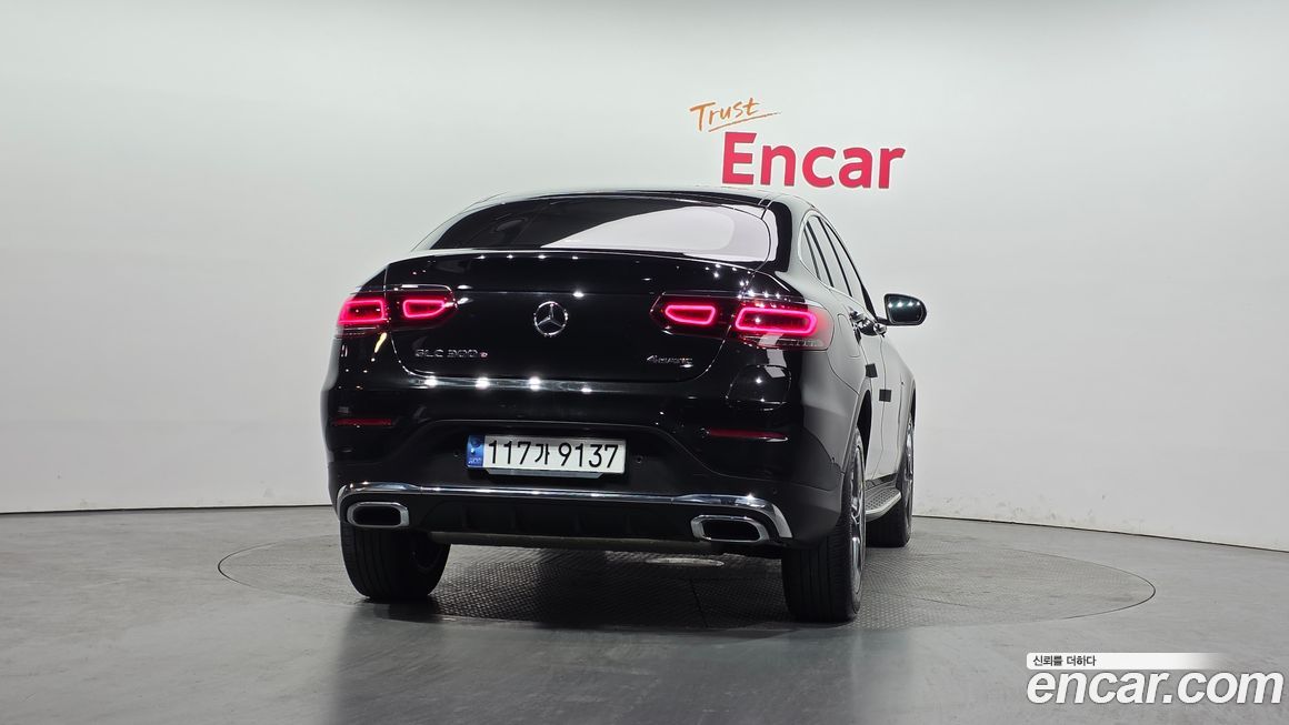Mercedes-Benz GLC-Class 2020