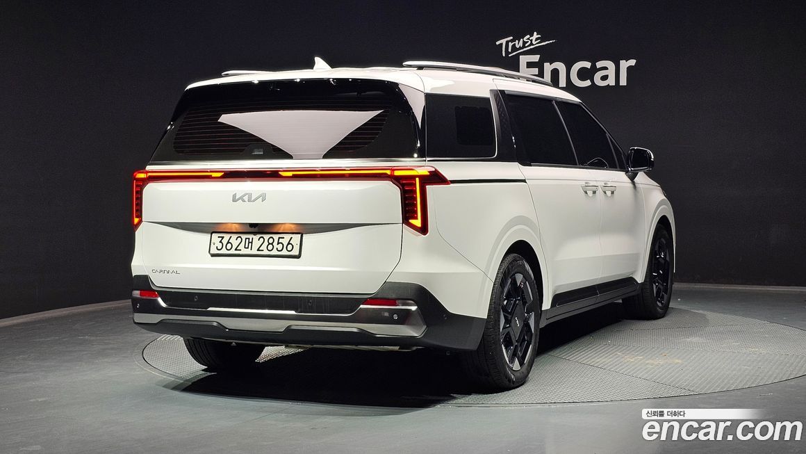 Kia Canival 2025