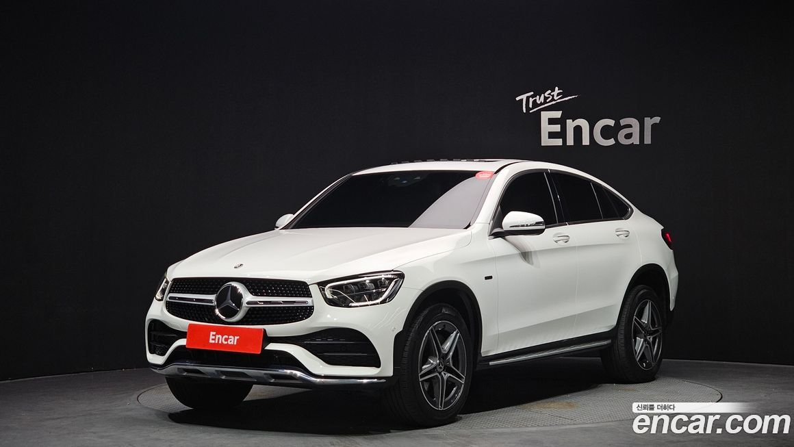 Mercedes-Benz GLC-Class 2021