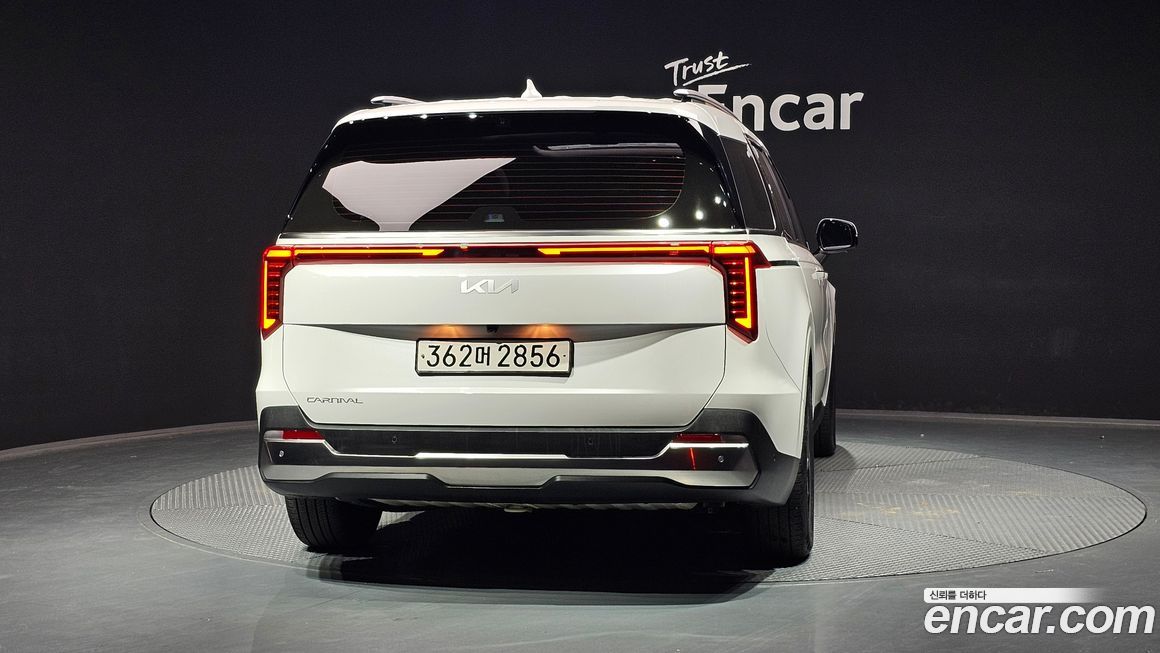 Kia Canival 2025