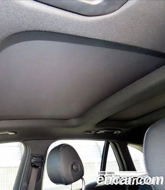 Mercedes-Benz GLC-Class 2021