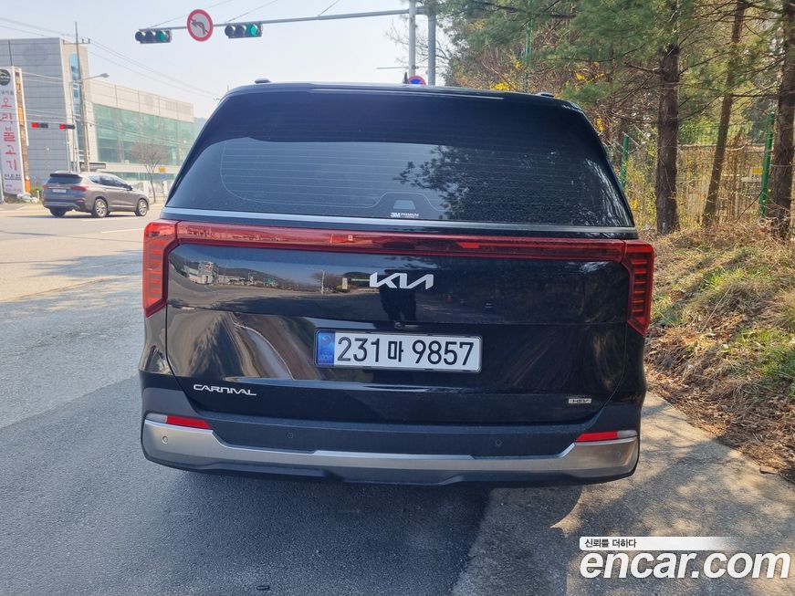 Kia Canival 2025
