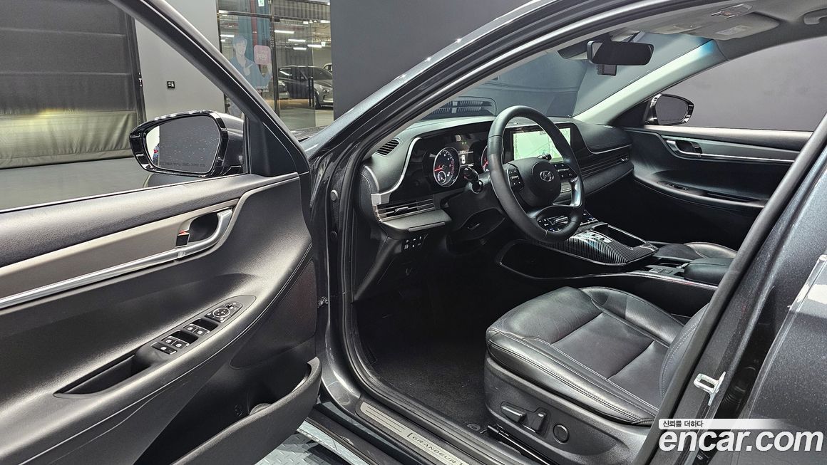 Hyundai Grandeur 2022