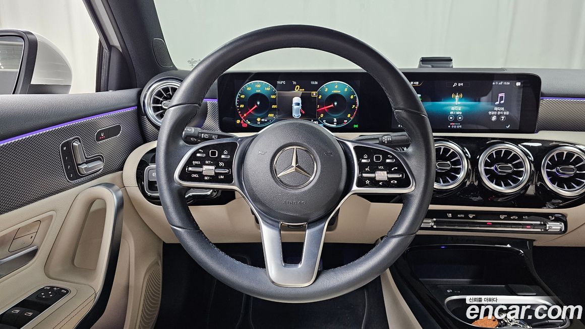 Mercedes-Benz A-Class 2022